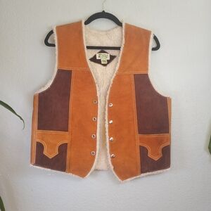 Vintage 70s Classic Two Tone Western Boho Moto Leather Vest With Fuzzy Lining